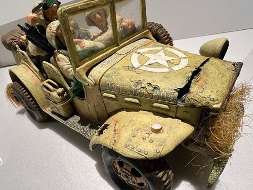 Figurine sculpture en - sculpture,